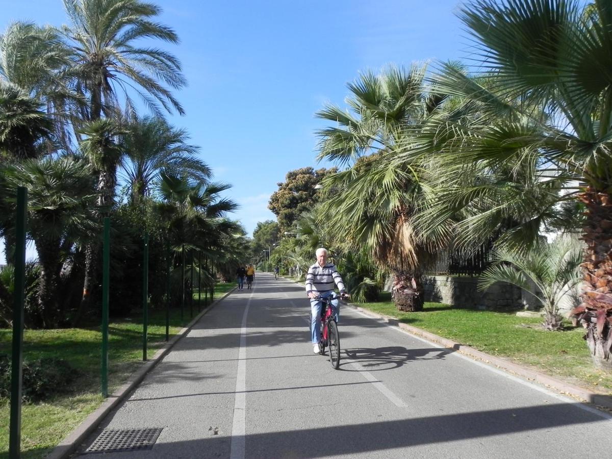 Centralissimo Trilocale Su Due Piani - Flavio House Sanremo Bagian luar foto